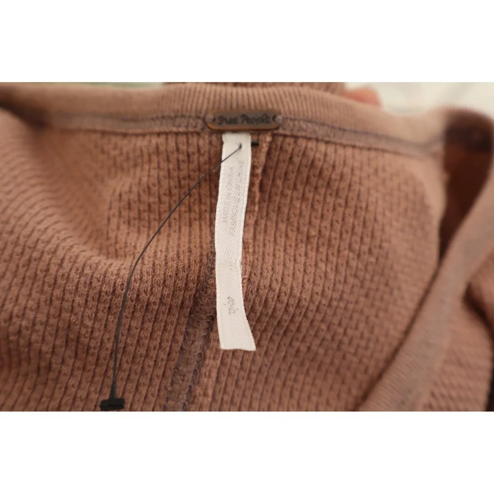 Free People Sunset Park Thermal Henley Mauve Brown Crochet‎ Cuff Women Top Small